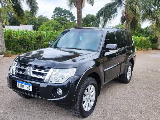 MITSUBISHI PAJERO FULL 3.2 HPE 4X4 16V TURBO INTERCOOLER DIESEL 4P AUTOMÁTICO